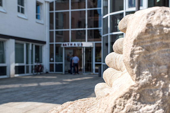 Nicht nur im Wallenhorster Rathaus, auch online bietet die Gemeindeverwaltung ihre Leistungen an.