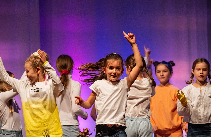 Die Sportfreunde Lechtingen präsentieren sechs Dance-Gruppen mit Kindern und Jugendlichen von drei bis 18 Jahren.