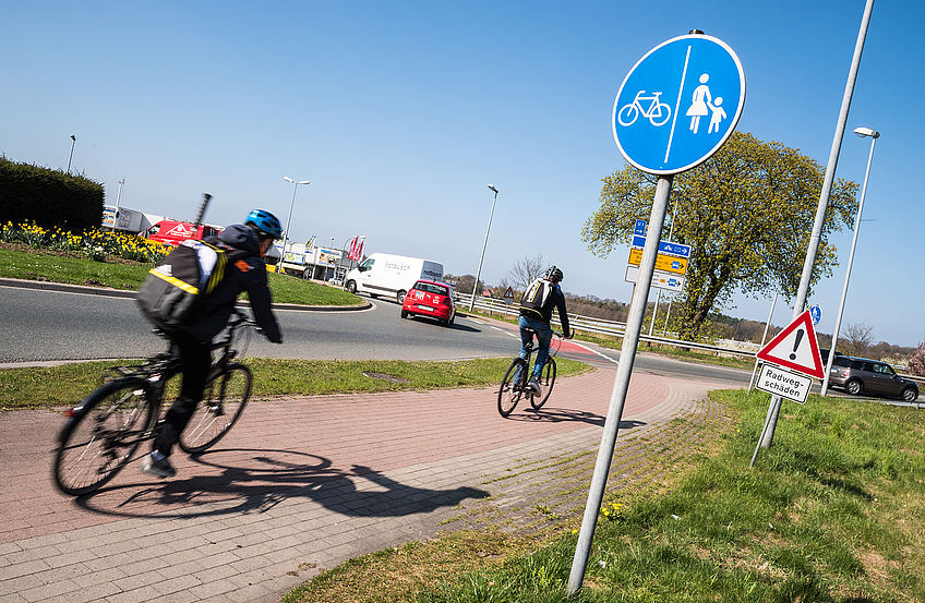 Eine einheitliche Verkehrsführung in den Kreisverkehren steht ganz oben auf der Wunschliste der Wallenhorster Radfahrer.
