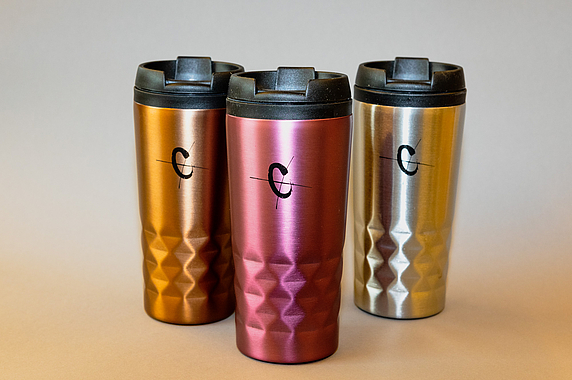 „Coffee to go“-Becher
