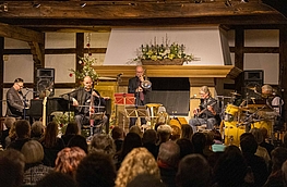 Ombre di Luci spielen ihr Weihnachtskonzert in der Wallenhorster Hofstelle Duling.