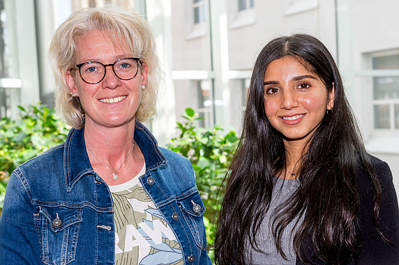 Christina Middendorp und Jasmeen K. Singh